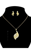 Picture of Simple And Elegant Brass Gold Plated 2 Pieces Jewelry Sets