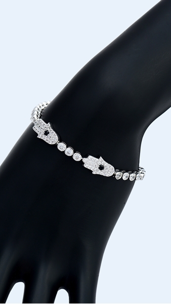 Picture of Magnificent Brass Platinum Plated Bracelets