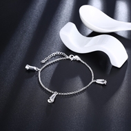 Picture of Attractive And Elegant Platinum Plated Bracelets