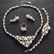 Picture of Charming White Dubai 4 Piece Jewelry Set As a Gift