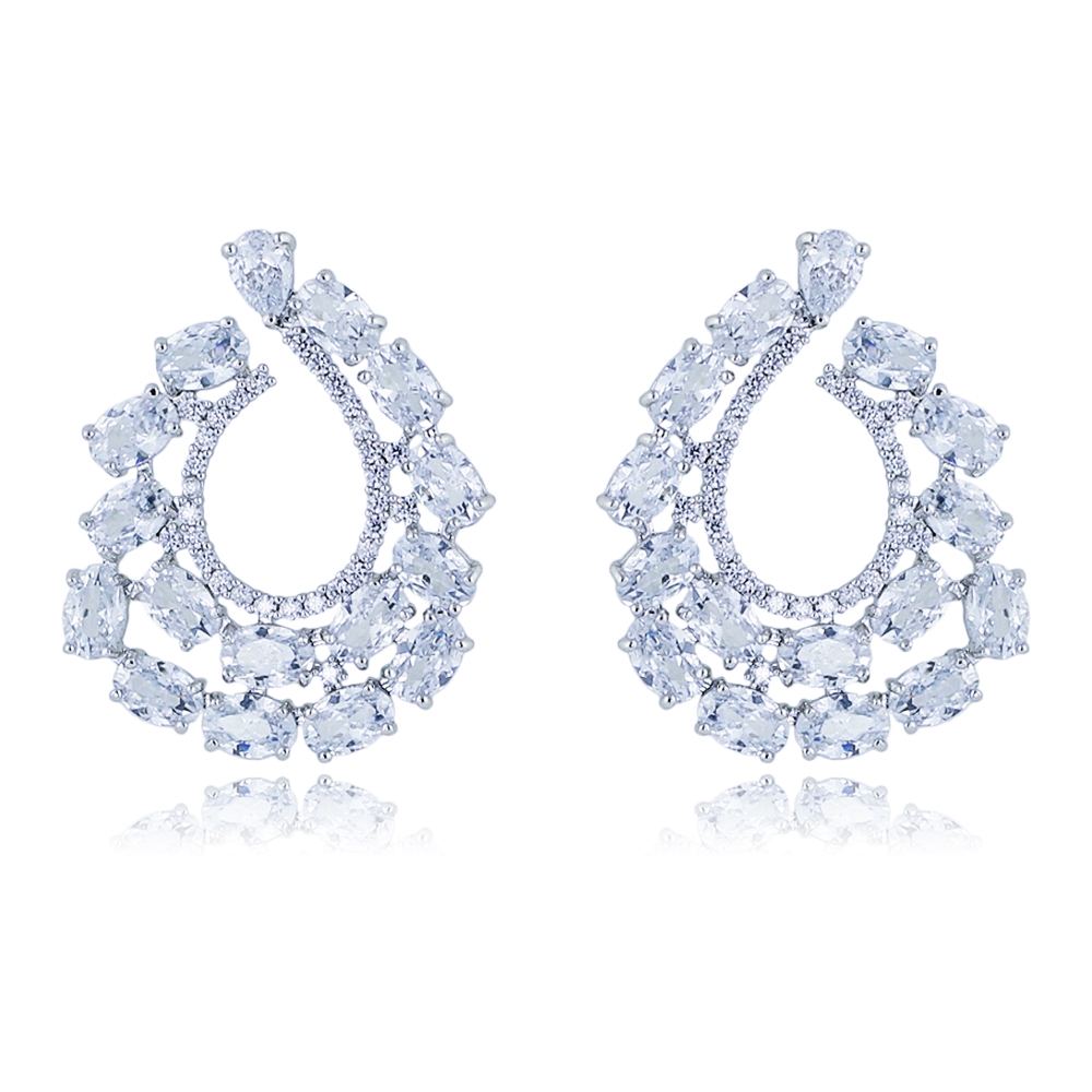 Great Value White Luxury Dangle Earrings for Girlfriend