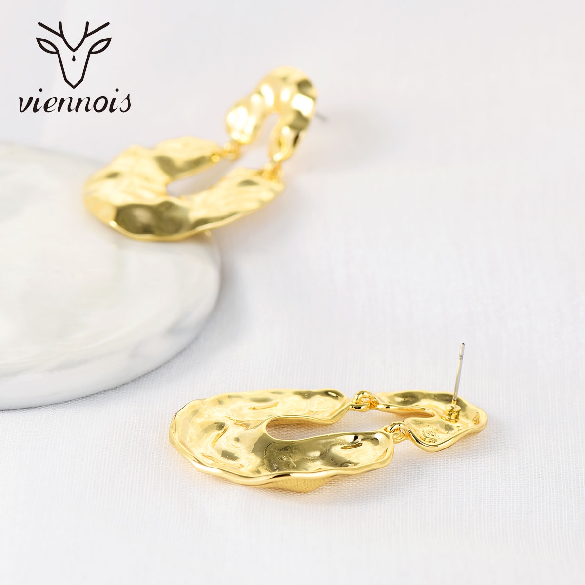 Good Quality Medium Zinc Alloy Dangle Earrings