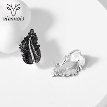 Show details for Trendy Platinum Plated Dubai Stud Earrings with No-Risk Refund