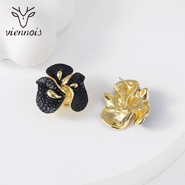 Picture of Featured Gold Plated Zinc Alloy Stud Earrings with Full Guarantee