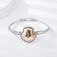 Show details for Zinc Alloy Swarovski Element Fashion Bracelet from Certified Factory