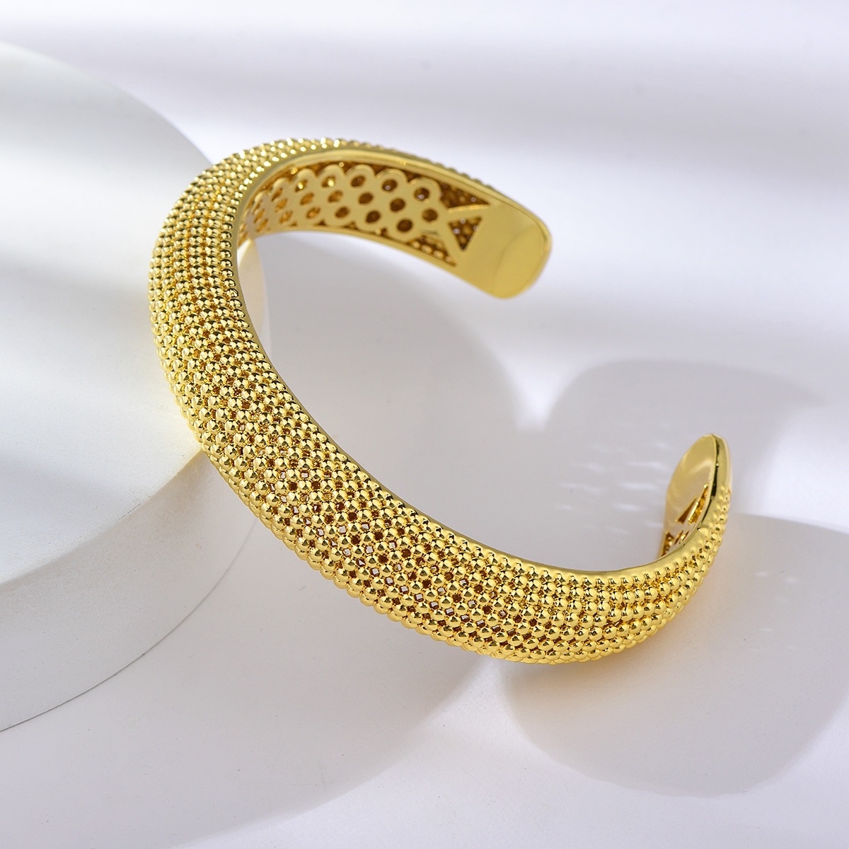 Hypoallergenic Gold Plated Copper or Brass Fashion Bangle with Easy Return