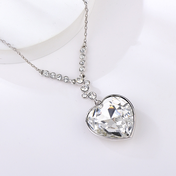 Picture of Hypoallergenic Platinum Plated Love & Heart Pendant Necklace at Super Low Price