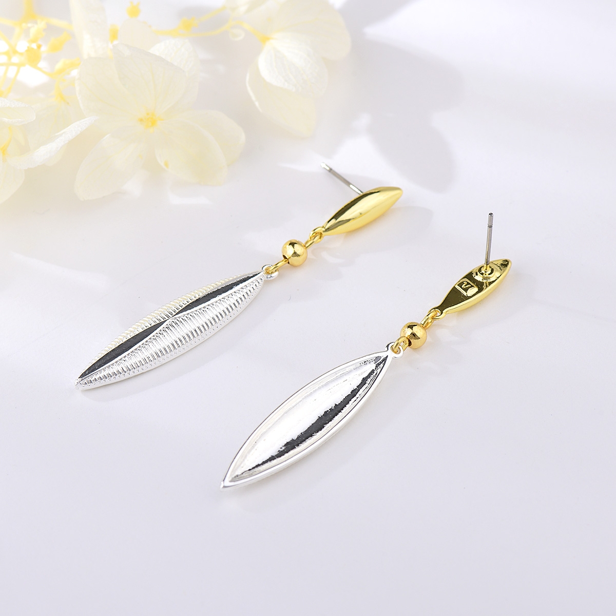 Sparkly Dubai Zinc Alloy Dangle Earrings