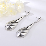 Picture of Great Value Platinum Plated Dubai Dangle Earrings with Member Discount