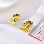 Picture of Dubai Medium Stud Earrings with Worldwide Shipping