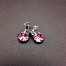 Show details for Delicate Swarovski Element Zinc Alloy Brooche