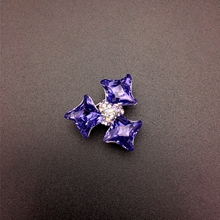 Show details for Low Price Platinum Plated Swarovski Element Brooche Wholesale Price