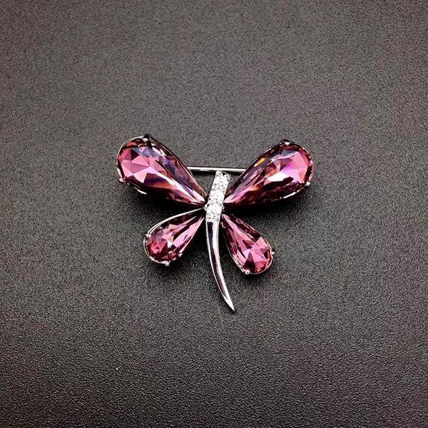 Picture of Need-Now Purple Platinum Plated Brooche in Flattering Style