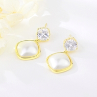 Picture of Fashion Cubic Zirconia White Dangle Earrings