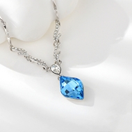 Show details for Fashionable Medium Blue Short Chain Necklace