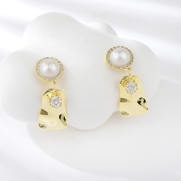 Picture of Brand New White Artificial Pearl Dangle Earrings in Flattering Style