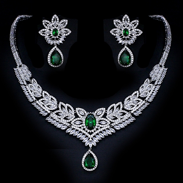 Picture of Hypoallergenic Platinum Plated Cubic Zirconia 2 Piece Jewelry Set with Easy Return