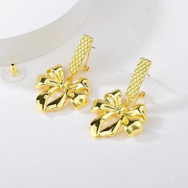 Picture of Nickel Free Gold Plated Big Dangle Earrings with Easy Return
