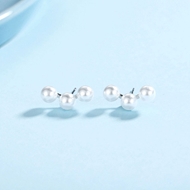 Picture of 925 Sterling Silver Small Stud Earrings with SGS/ISO Certification