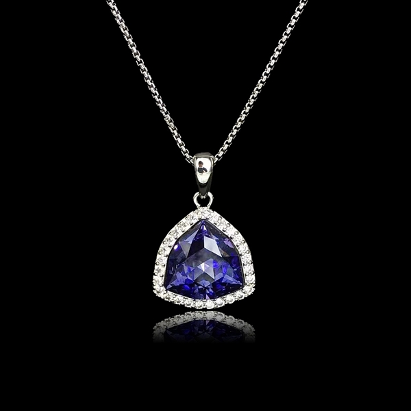 Picture of Distinctive Platinum Plated Small Pendant Necklace As a Gift