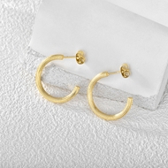 Picture of Fast Selling Gold Plated Copper or Brass Stud Earrings from Editor Picks