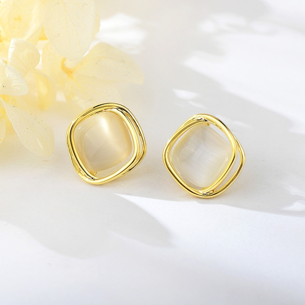 Picture of Zinc Alloy Classic Stud Earrings Factory Direct