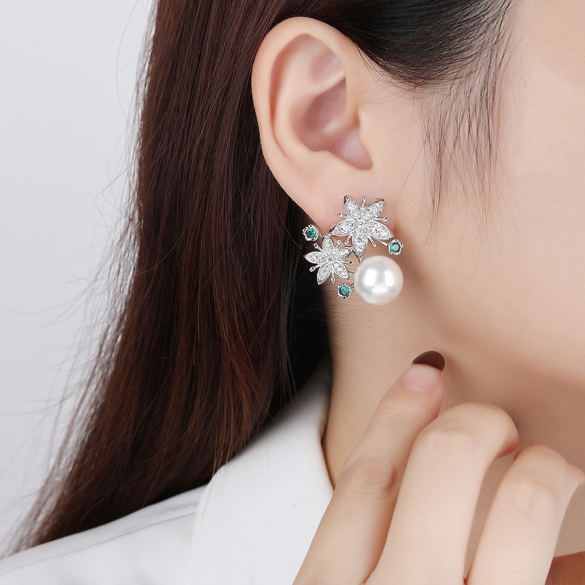 Luxury Big Big Stud Earrings of Original Design