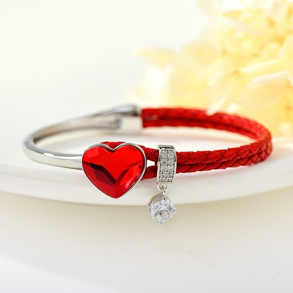 Picture of Latest Small Red Fashion Bangle