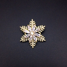 Show details for Fashionable Medium White Brooche