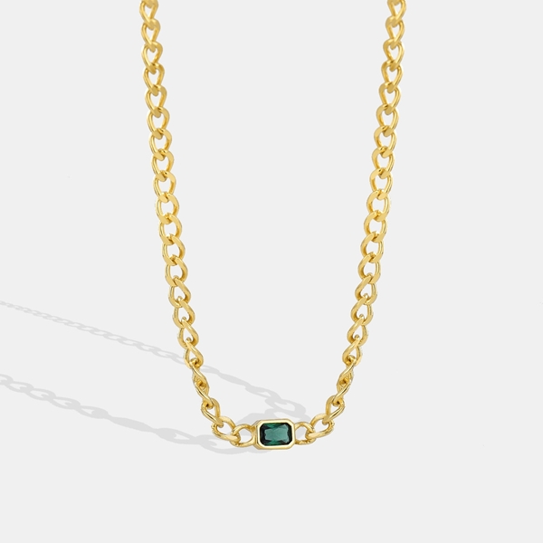 Picture of Delicate Gold Plated Short Chain Necklace with Fast Shipping
