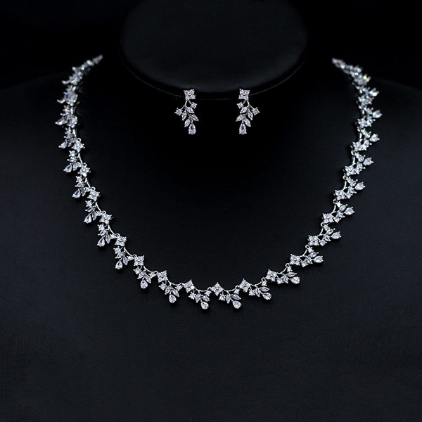 Picture of Popular Cubic Zirconia Platinum Plated 2 Piece Jewelry Set