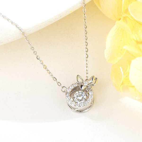 Picture of Fashion Cubic Zirconia White Pendant Necklace
