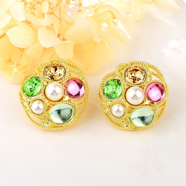 Picture of Hypoallergenic Gold Plated Colorful Stud Earrings with Easy Return