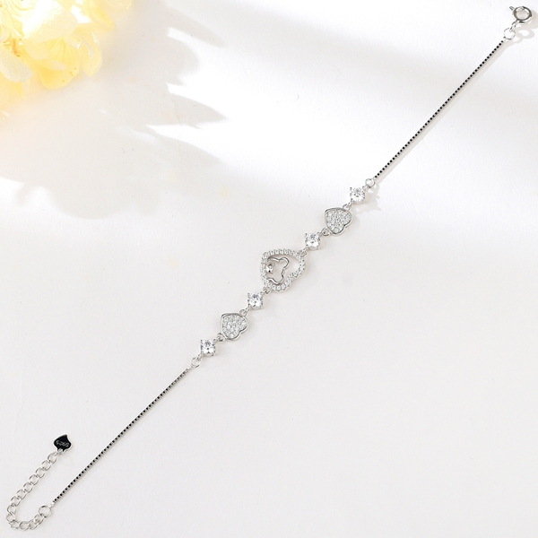 Picture of Low Cost Platinum Plated Love & Heart Fashion Bracelet with Low Cost