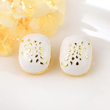 Show details for Stylish Flowers & Plants Gold Plated Dangle Earrings