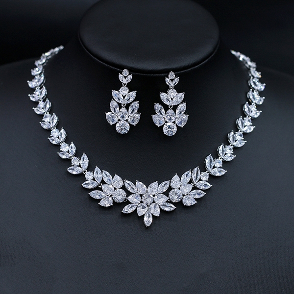 Picture of Luxury Platinum Plated 2 Piece Jewelry Set Direct from Factory