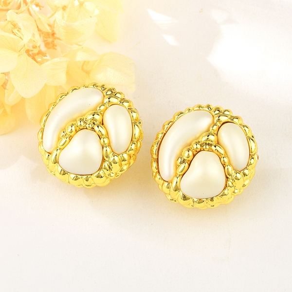 Picture of Affordable Zinc Alloy Geometric Dangle Earrings from Trust-worthy Supplier