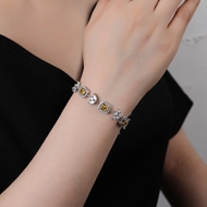 Picture of Luxury Flowers & Plants Fashion Bracelet with 3~7 Day Delivery