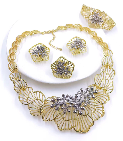 Picture of Wholesale Gold Plated Moissanite 2 Piece Jewelry Set with No-Risk Return