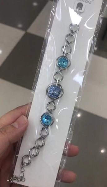 Picture of Party Moon Collar Necklace from Trust-worthy Supplier